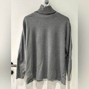 Kit and Ace Women’s Grey Turtleneck Sweater